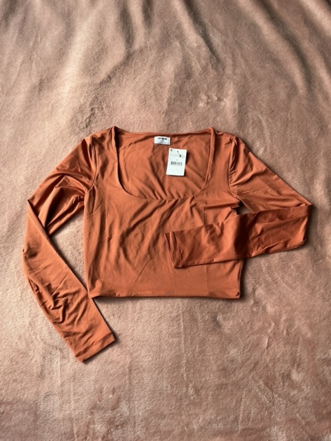 Brązowy top damski